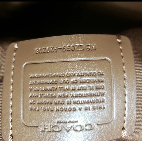 New Coach Zip Top Tote In Signature Canvas khaki nwt - Picture 4 of 11